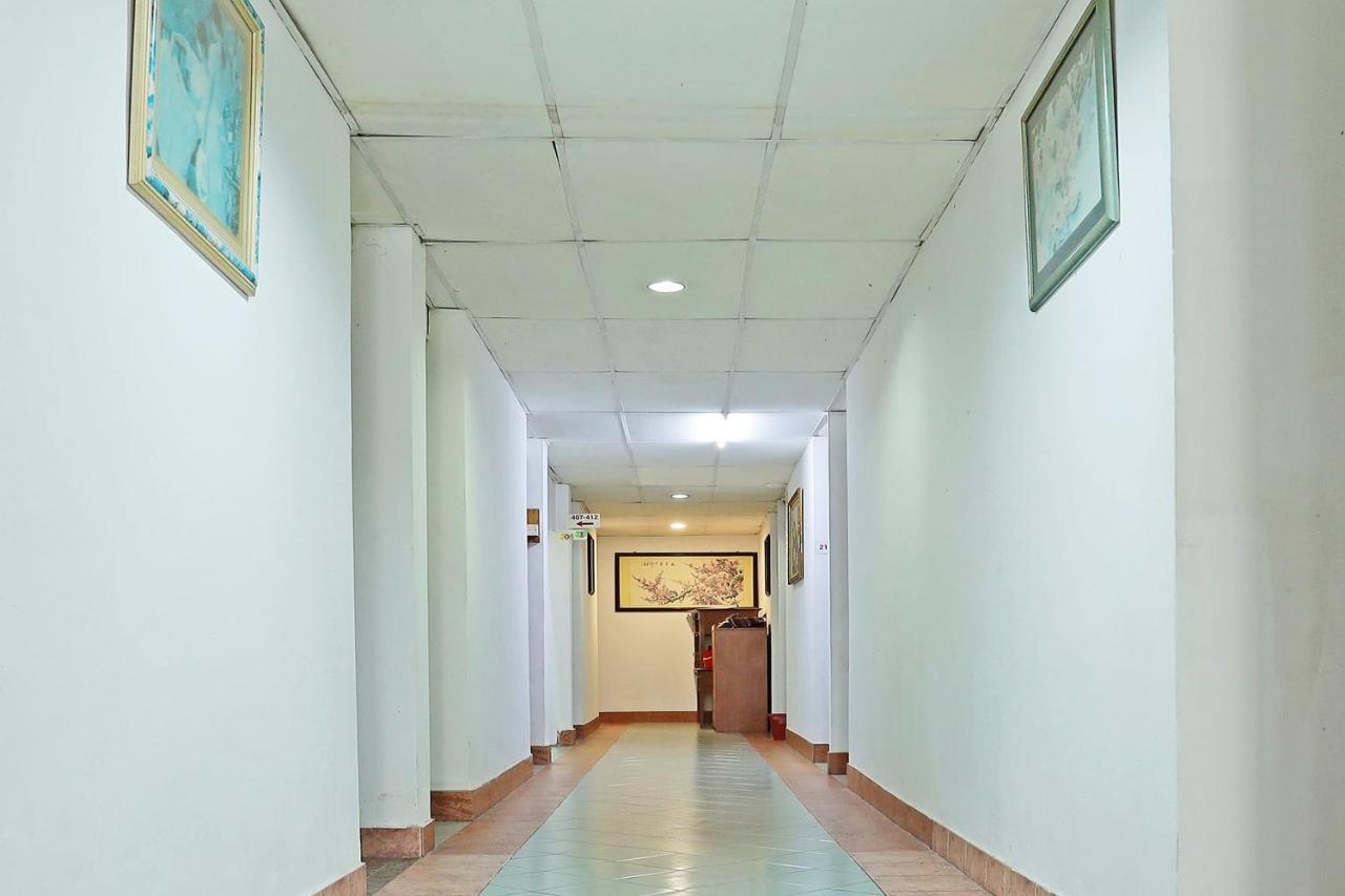 Hotel Oyo 90598 Living House C0 Kuching Exterior foto